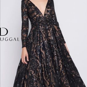 Black/nude Mac duggal evening gown!!